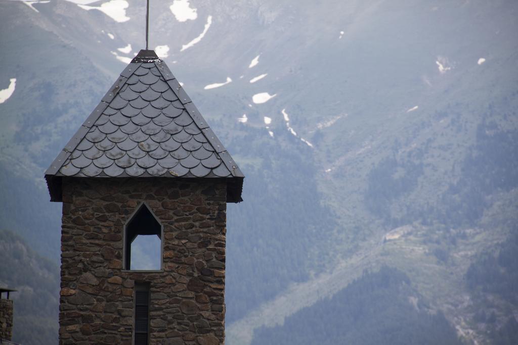 Borda Jovell Hostel Sispony Buitenkant foto